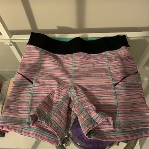 Lululemon workout short